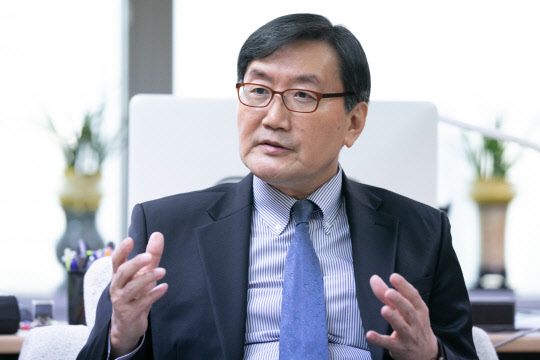 전광우 세계경제연구원 이사장·前 금융위원장  박동욱기자 fufus@